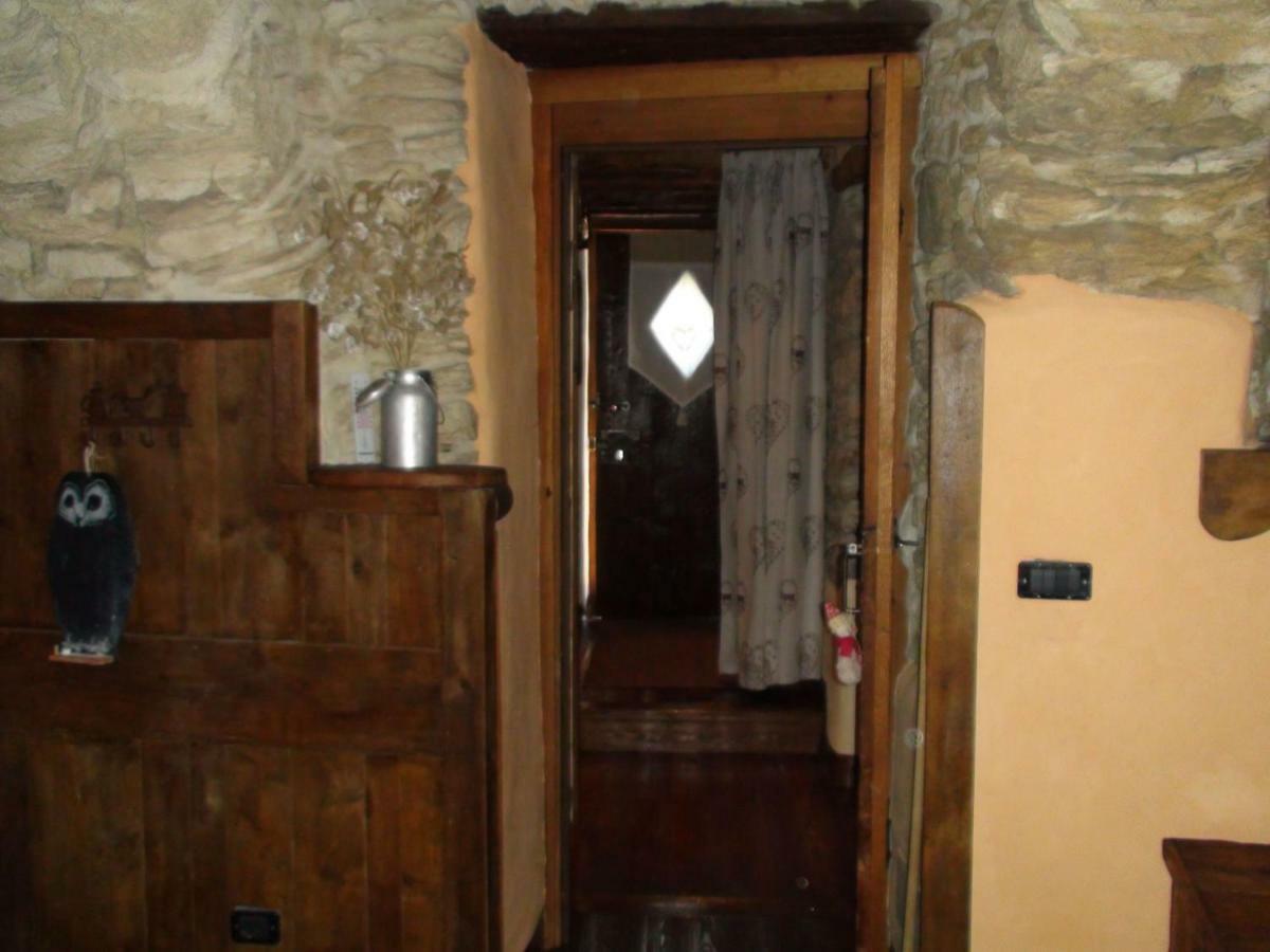 Le Petit Chateau De Vetan Cir 0023 Saint-Pierre Eksteriør bilde