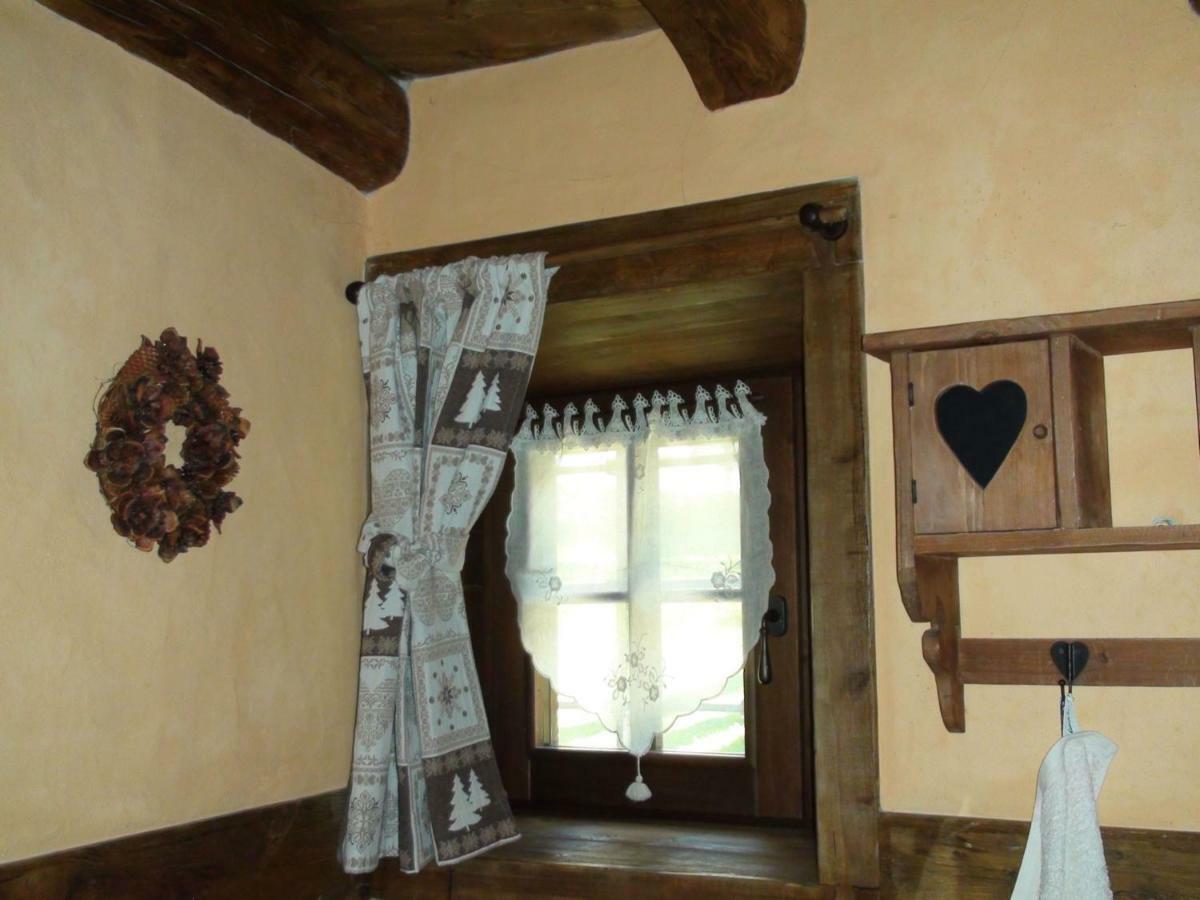 Le Petit Chateau De Vetan Cir 0023 Saint-Pierre Eksteriør bilde