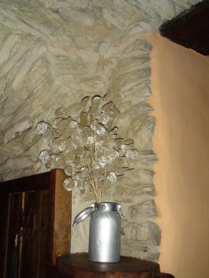 Le Petit Chateau De Vetan Cir 0023 Saint-Pierre Eksteriør bilde