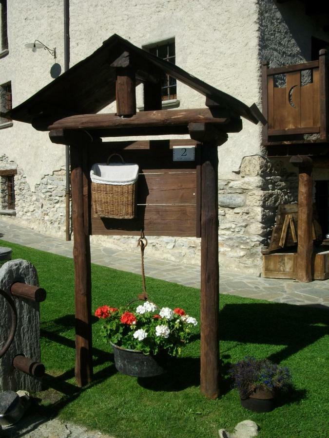 Le Petit Chateau De Vetan Cir 0023 Saint-Pierre Eksteriør bilde